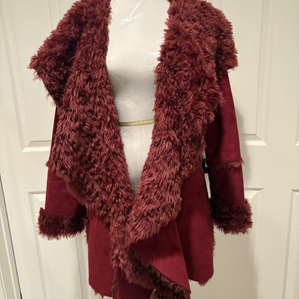 Fabulous Furs~Donna Salyer's Burgundy Faux Suede/Faux Fur Wrap Coat~Size S - Picture 6 of 10